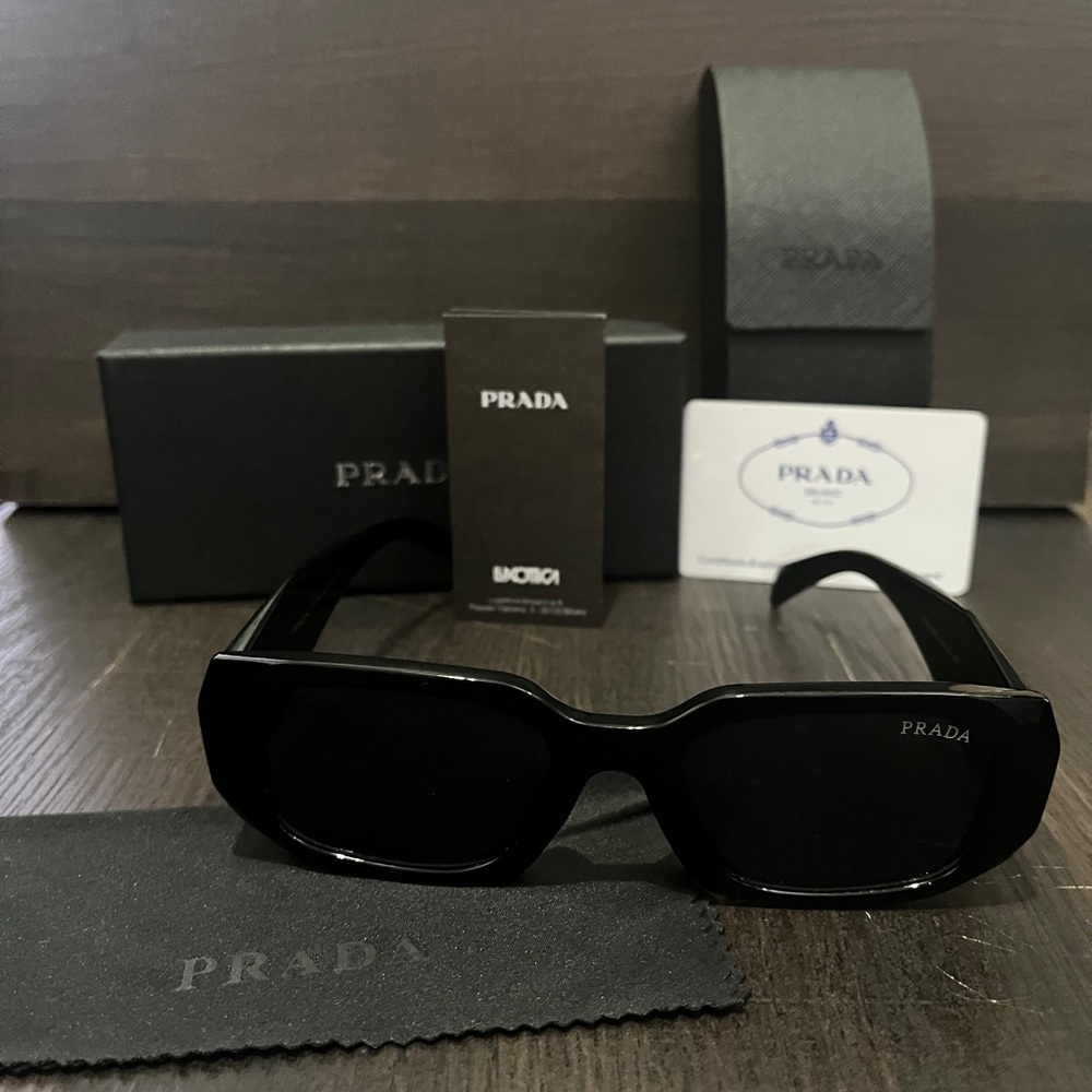 Black Prada women’s (PR17WS) Symbole sunglasses